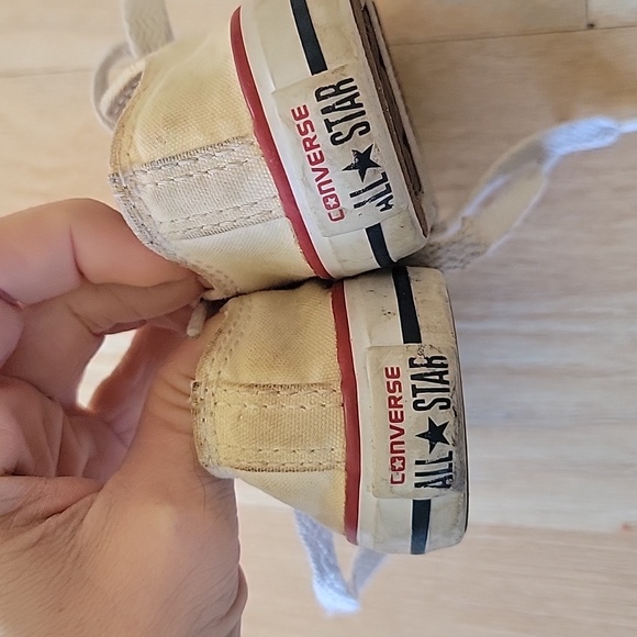 Converse all star size 3 toddler - Picture 3 of 4